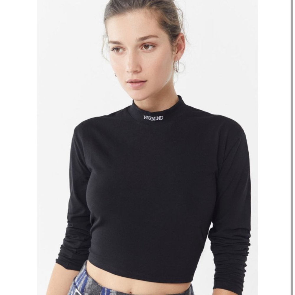 Urban Outfitters: NVRMIND Mock-Neck Cropped Top